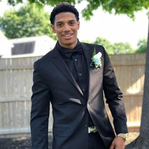 Meet your Posher, Justin